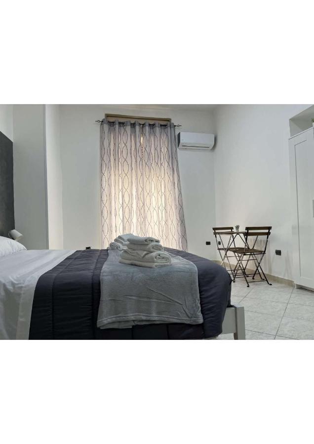 La Svolta Rooms Napoli Eksteriør bilde