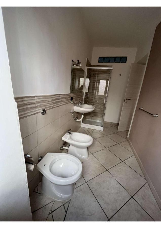 La Svolta Rooms Napoli Eksteriør bilde